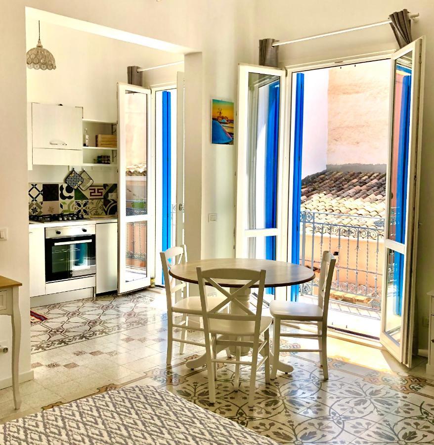 Casa Colore Loft กัสเตลลัมมาเร เดล โกลโฟ ภายนอก รูปภาพ