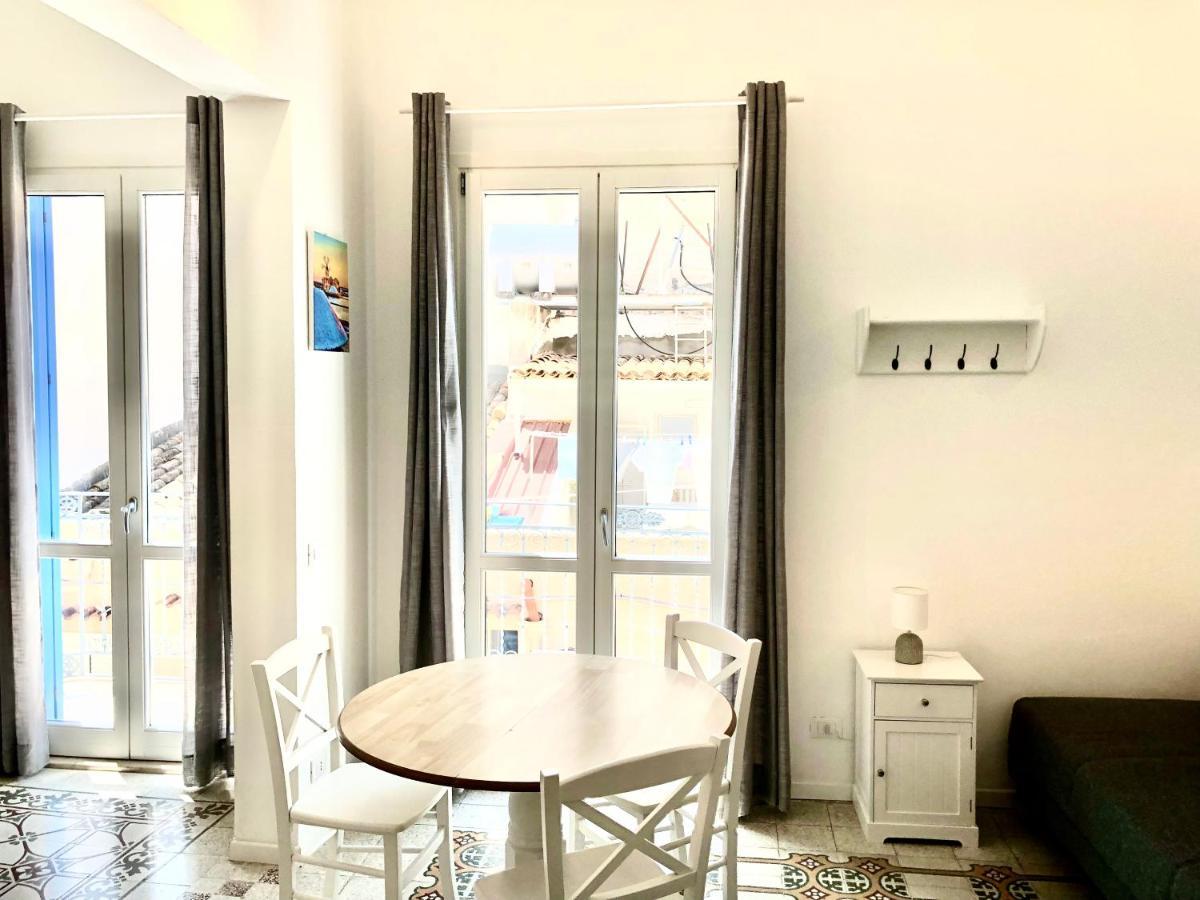 Casa Colore Loft กัสเตลลัมมาเร เดล โกลโฟ ภายนอก รูปภาพ